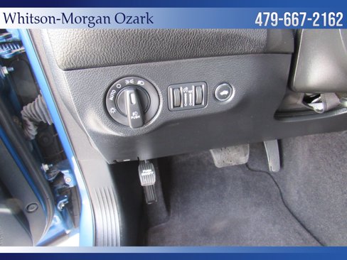 Used 2022 Dodge Challenger SXT w/ Blacktop Package image 28