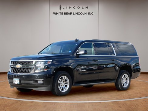 Used 2016 Chevrolet Suburban LT w/ Luxury Package image 12