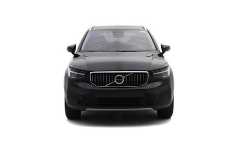 Certified 2025 Volvo XC40 B5 Core w/ Protection Package Premier image 2
