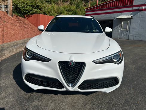 Used 2018 Alfa Romeo Stelvio Ti Sport image 8
