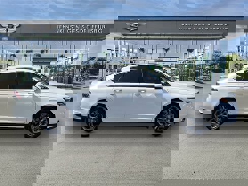 Used 2023 Honda Accord EX-L image 3