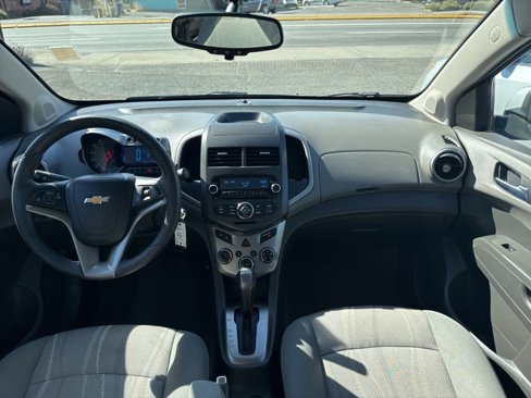 Used 2014 Chevrolet Sonic LT image 12
