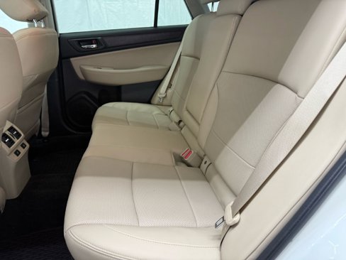 Used 2015 Subaru Outback 2.5i Limited image 26
