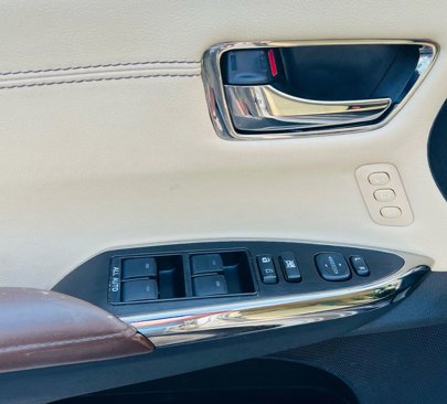 Used 2013 Toyota Avalon Limited image 21