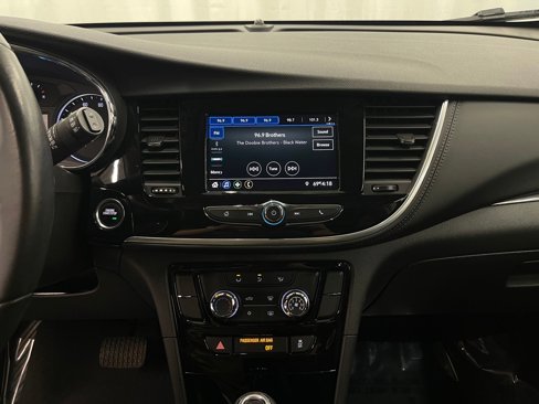 Used 2022 Buick Encore Preferred w/ Safety Package image 15