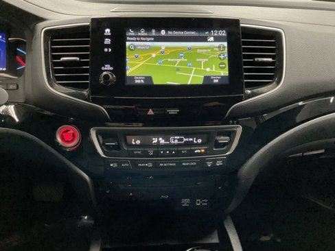 Certified 2020 Honda Pilot Touring image 28
