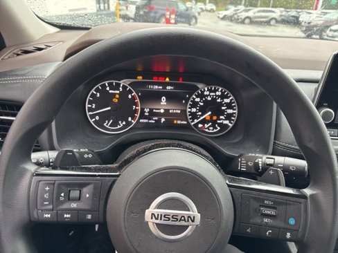 Certified 2021 Nissan Rogue SV image 12