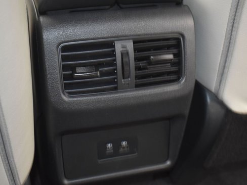 Used 2022 Nissan Rogue SV image 22