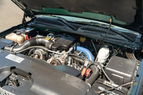 Used 2004 Chevrolet Silverado 2500 LT w/ Snow Plow Prep Package image 20