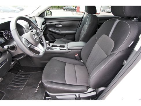 Used 2024 Nissan Sentra SV image 6
