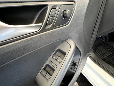 Used 2014 Volkswagen Jetta S image 21