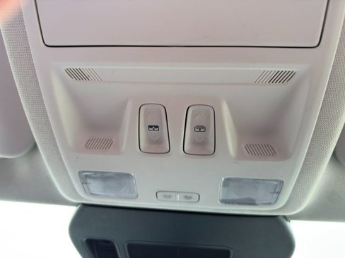 Used 2022 Ford Escape SE w/ Cold Weather Package image 29