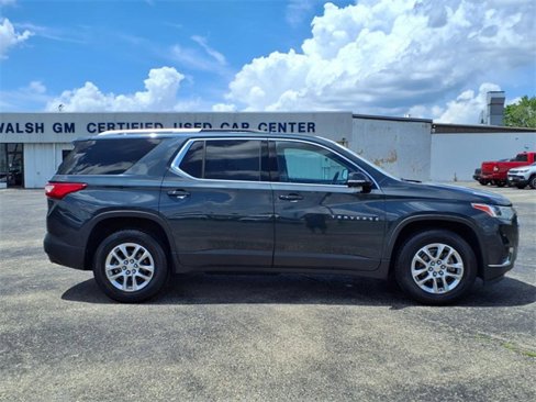 Used 2018 Chevrolet Traverse LT image 9