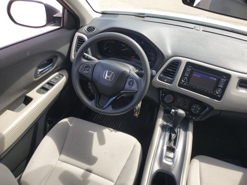 Used 2021 Honda HR-V LX image 21