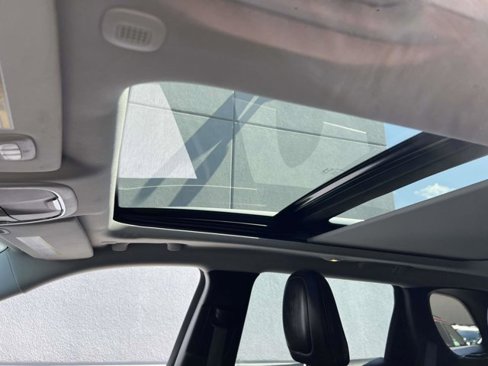 Certified 2021 Jeep Cherokee Limited image 19