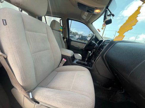 Used 2008 Ford Explorer Sport Trac XLT image 20