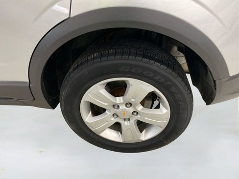 Used 2013 Chevrolet Captiva Sport LS image 17
