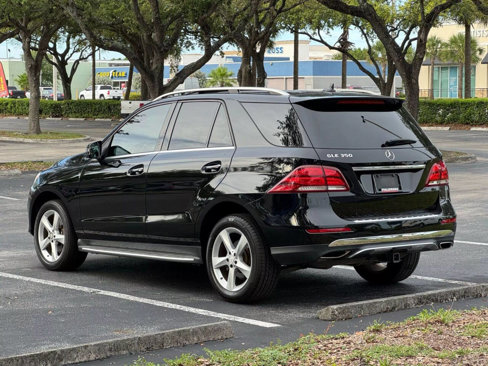 Used 2016 Mercedes-Benz GLE 350 w/ Premium Package image 7