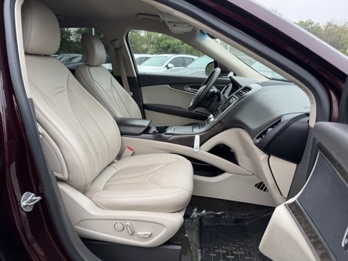Used 2018 Lincoln MKX Select w/ Select Plus Package image 24
