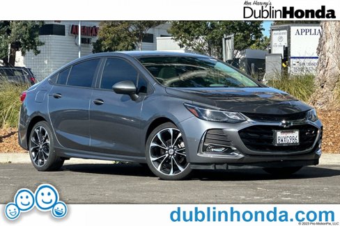 Used 2019 Chevrolet Cruze Premier w/ Sun And Sound Package image 1