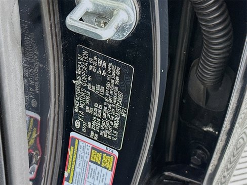 Used 2018 Kia Soul image 28