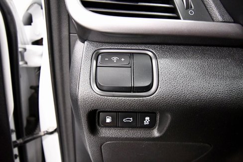 Used 2018 Kia Optima LX image 16
