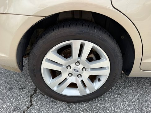 Used 2006 Ford Fusion SEL image 16