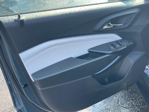 New 2026 Chevrolet Trax LT w/ LT Convenience Package image 3