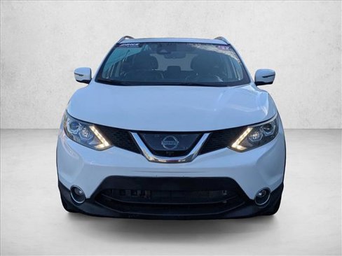 Used 2017 Nissan Rogue Sport SL w/ SL Premium Package image 2