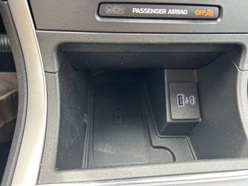 Used 2022 Ford Edge SEL w/ Convenience Package image 25