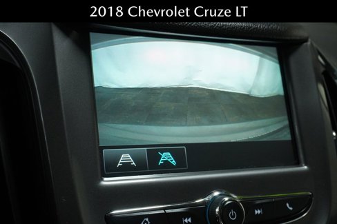 Used 2018 Chevrolet Cruze LT w/ Convenience Package image 24
