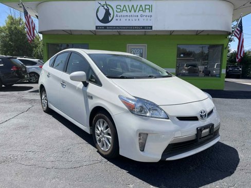 Used 2012 Toyota Prius Plug-In Hybrid image 1