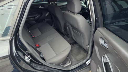 Used 2018 Ford Focus SE image 14