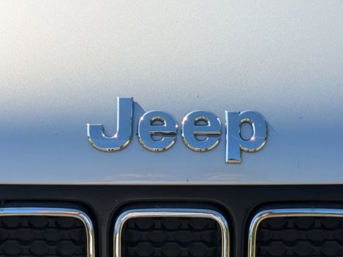 Used 2020 Jeep Renegade Sport image 28