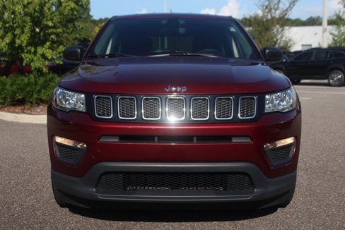 Used 2021 Jeep Compass Sport image 2