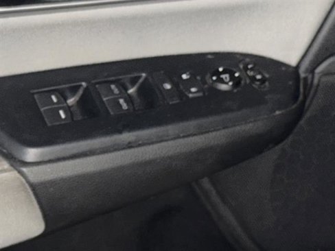 Used 2018 Honda CR-V EX image 10