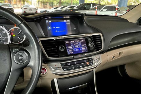 Used 2015 Honda Accord EX-L image 6