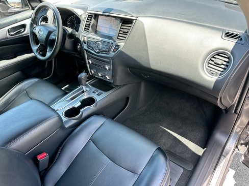 Certified 2020 Nissan Pathfinder SL image 30