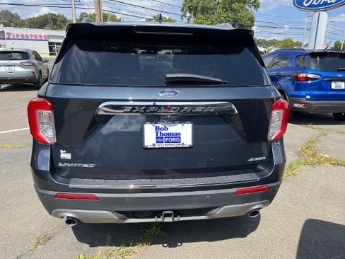 Certified 2023 Ford Explorer Limited w/ Limited Technology Package image 5