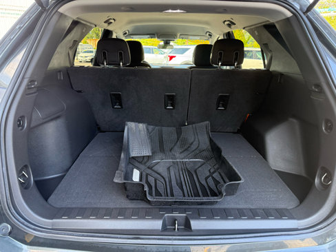 Used 2020 Chevrolet Equinox LS w/ LS Convenience Package image 13