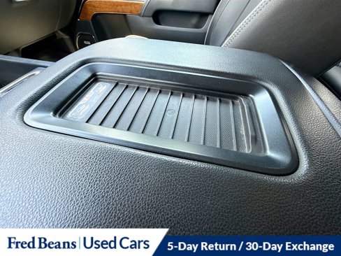 Used 2018 Chevrolet Silverado 1500 High Country image 43