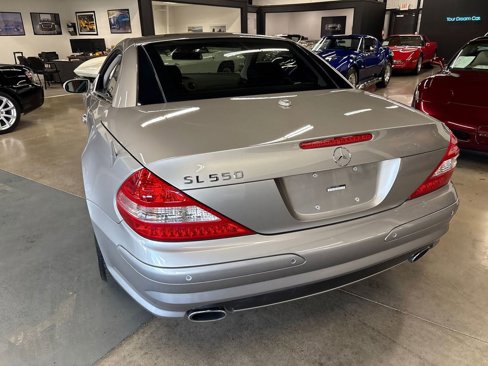 Used 2007 Mercedes-Benz SL 550 w/ Premium Pkg II image 7