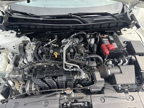 Used 2022 Nissan Altima 2.5 SV w/ SV Premium Package image 15
