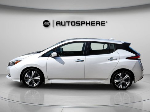 Used 2020 Nissan Leaf SV w/ Protection Package image 5