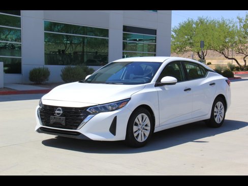 Used 2024 Nissan Sentra S image 1