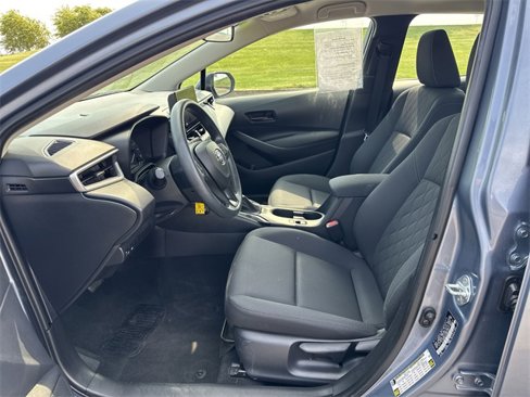Used 2023 Toyota Corolla LE image 22