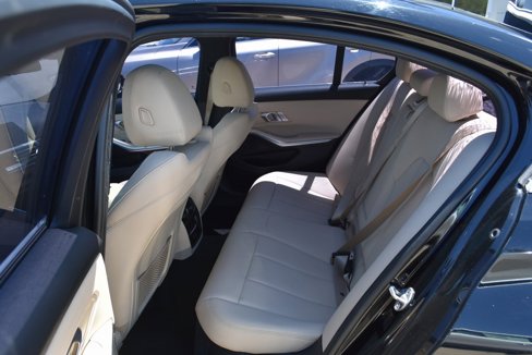 Used 2021 BMW 330i Sedan w/ Premium Package image 34