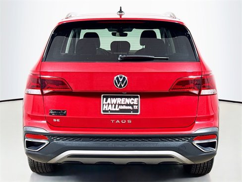 Used 2023 Volkswagen Taos SE image 5