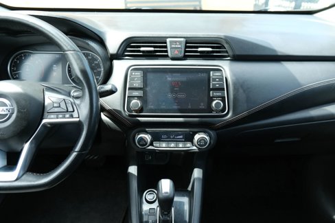 Used 2020 Nissan Versa SR image 24