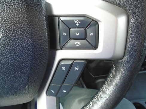 Used 2019 Ford F150 Lariat w/ Equipment Group 501A Mid image 21